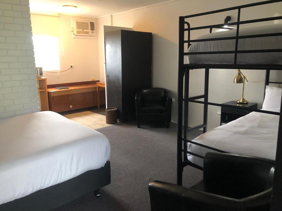 Matador Motor Inn Кофс-Харбор Экстерьер фото